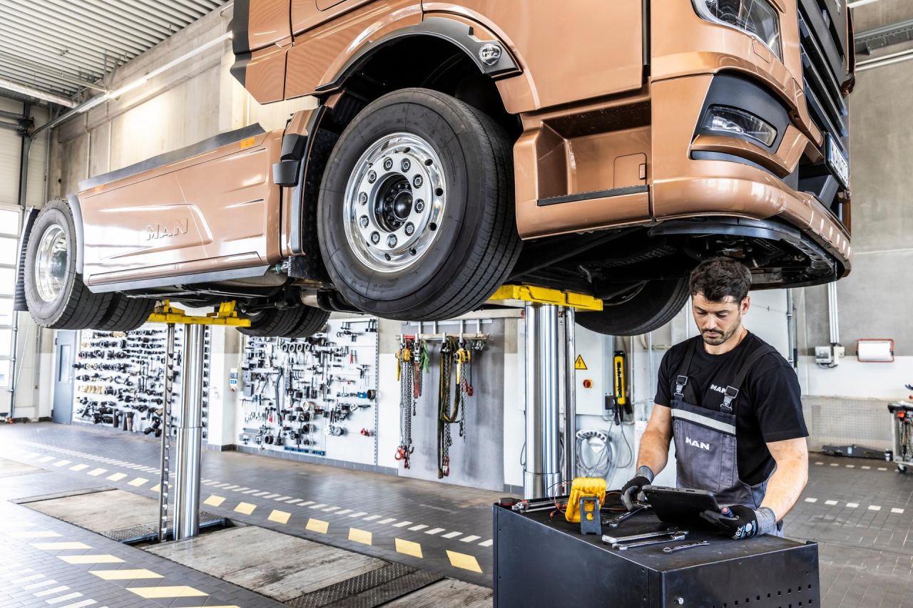 MAN Hainaut › Services